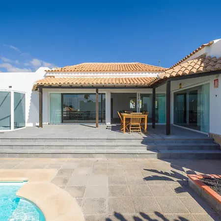 Lobos With Private Pool And Bbq * 칼레타데푸스테