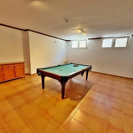 Lobos With Private Pool And Bbq Villa